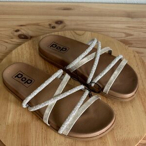 Pop Teodora Womens Criss Cross Strap Footbed Sandals